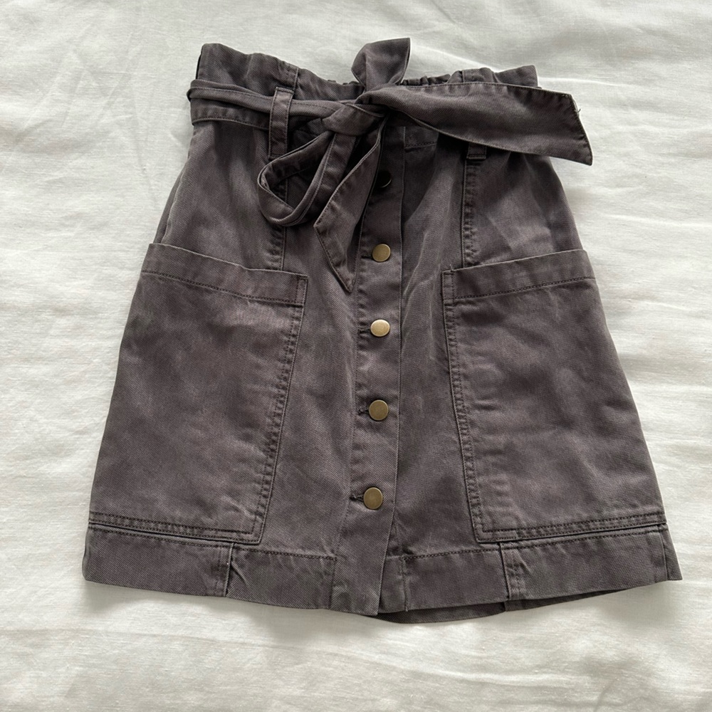 Young Fabulous & Broke Gray Button Front Skirt Size XS